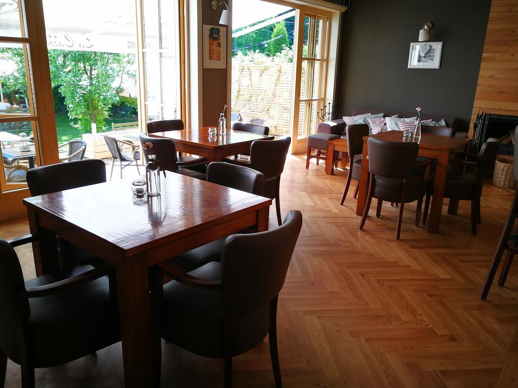 Pensiune Restaurant La Cassa วีเชวเดสซุส ภายนอก รูปภาพ